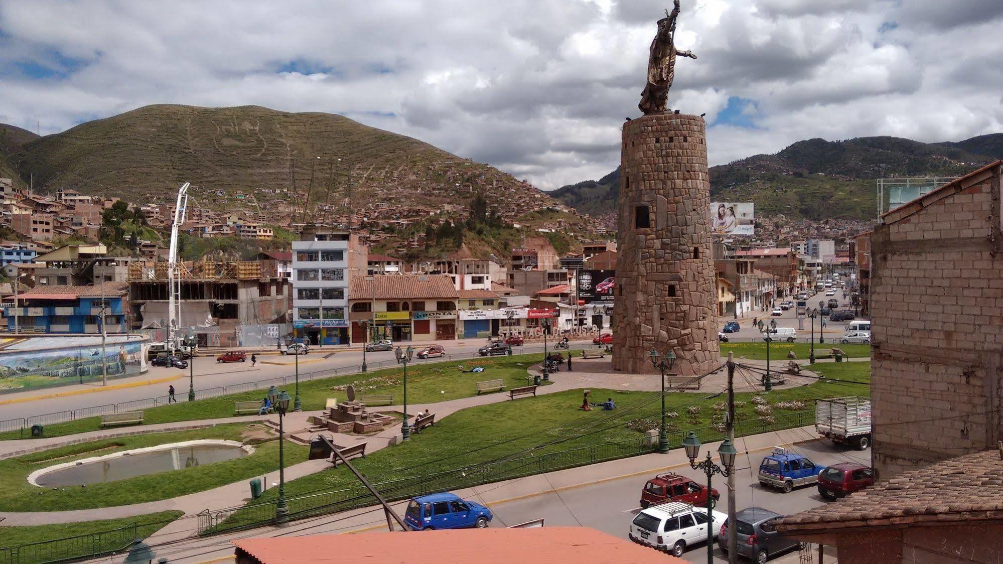 Bunker Hostal Cusco Exterior photo