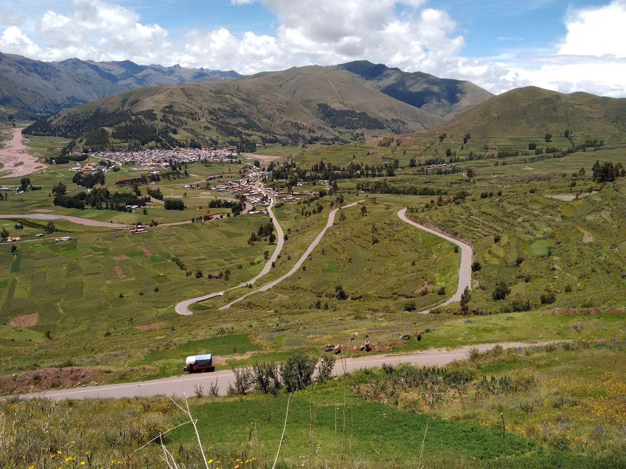 Bunker Hostal Cusco Exterior photo